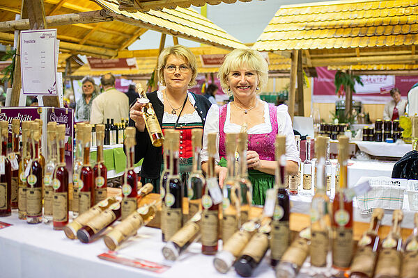Genussland Produzentin Annemarie Malatschnig freut sich auf die Brauchtumsmesse. © Kärntner Messen